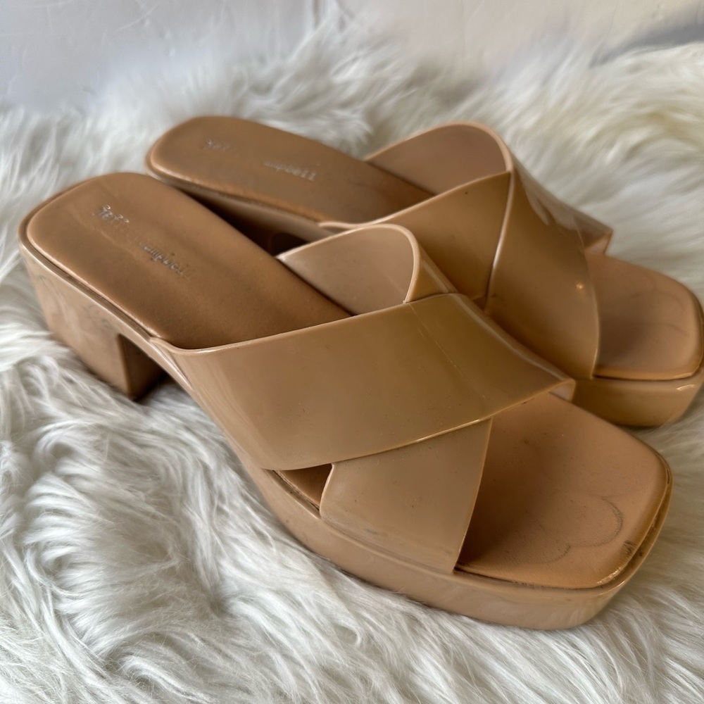 Jeffrey Campbell Bubblegum Platform Sandal Shiny Nude Rubber Sandals Size 10